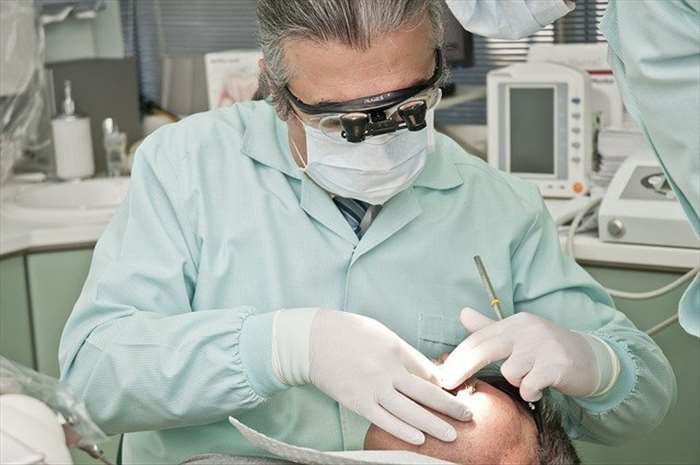 Urgence dentaire : les dentistes qui reçoivent le samedi